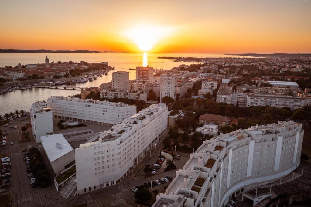 Apartment Cosmopolitan Zadar Exteriör bild