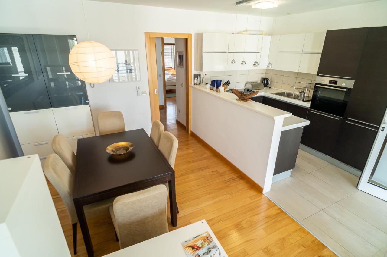 Apartment Cosmopolitan Zadar Exteriör bild